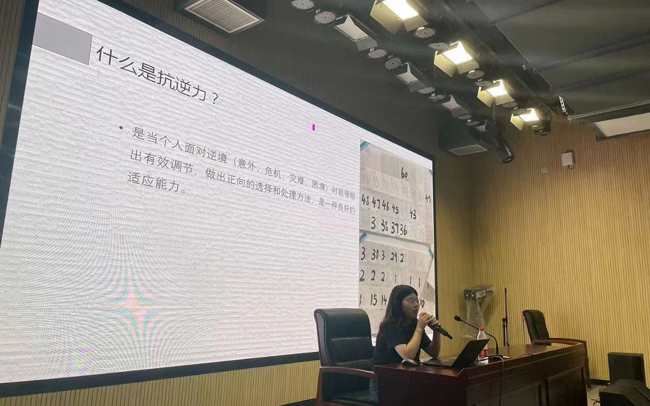 塔城董玉娣中学